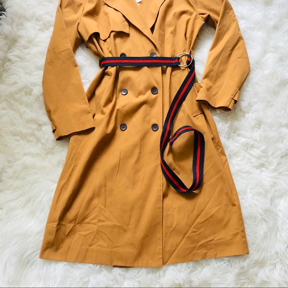 Madison Tan Navy Red Trench With Belt Coat Sz M - Picture 2 of 16